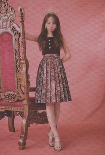 Kim Chae-won feet photo 2