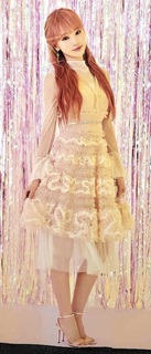 Kim Chae-won feet photo thumbnail