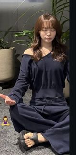 Kim Chae-won feet photo 2