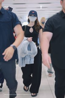 Kim Chae-won feet photo 1