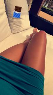 Kim Debkowski feet photo 3