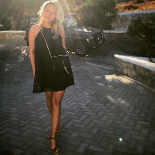 Kim Debkowski feet photo 1