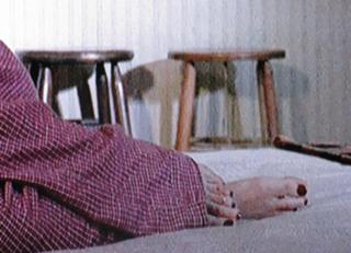 Kim Delaney feet photo thumbnail