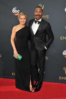 Kim Dickens feet photo thumbnail