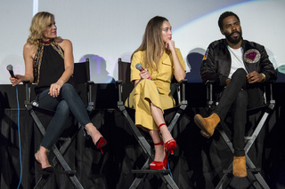 Kim Dickens feet photo thumbnail