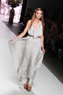 Kim Feenstra feet photo 10