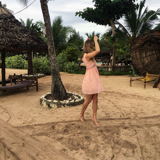 Kim Feenstra feet photo 7