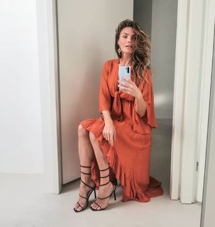 Kim Feenstra feet photo 6