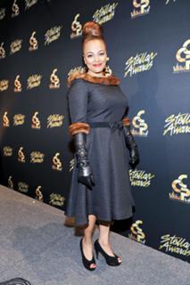 Kim Fields feet photo thumbnail