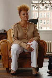 Kim Fields feet photo thumbnail