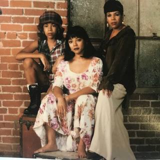 Kim Fields feet photo thumbnail