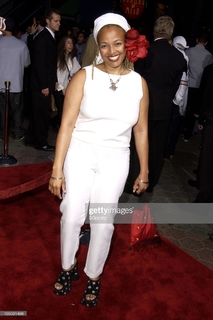 Kim Fields feet photo thumbnail