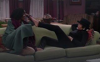 Kim Fields feet photo thumbnail