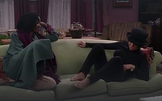 Kim Fields feet photo thumbnail