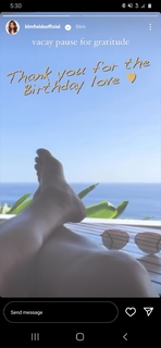 Kim Fields feet photo thumbnail