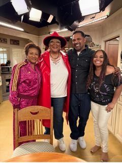 Kim Fields feet photo 1