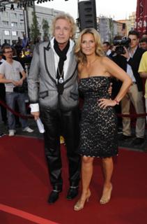 Kim Fisher feet photo thumbnail