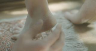 Kim Go-eun feet photo 13