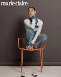 Kim Go-eun feet photo 7