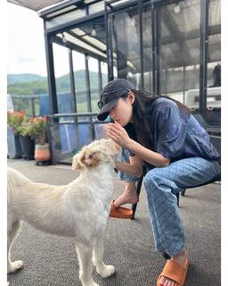Kim Go-eun feet photo 11