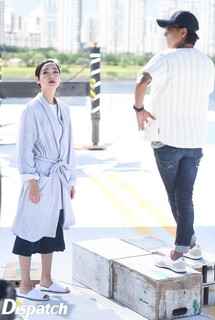 Kim Go-eun feet photo 18