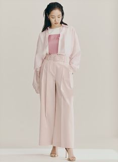 Kim Go-eun feet photo 11