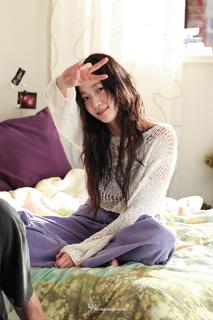 Kim Go-eun feet photo 20