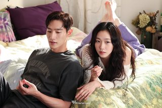 Kim Go-eun feet photo 16