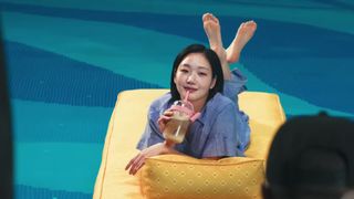 Kim Go-eun feet photo 1