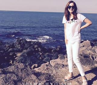 Kim Hee-seon feet photo 11