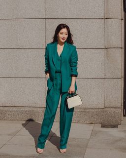 Kim Hee-seon feet photo 8