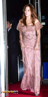 Kim Hee-seon feet photo 15