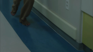 Kim Hee-seon feet photo 12
