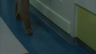 Kim Hee-seon feet photo 11