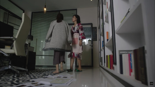 Kim Hee-seon feet photo 14