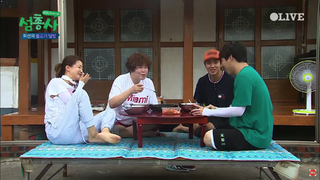 Kim Hee-seon feet photo 13