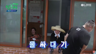 Kim Hee-seon feet photo 1