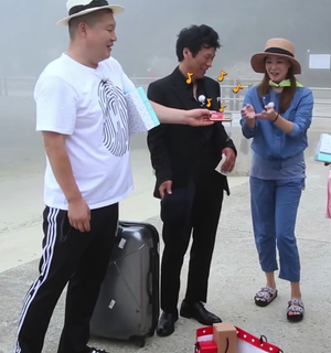 Kim Hee-seon feet photo 11