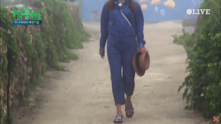 Kim Hee-seon feet photo 8