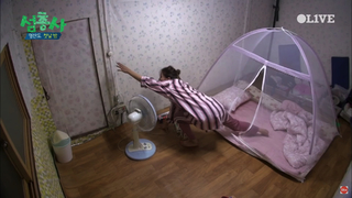 Kim Hee-seon feet photo 19