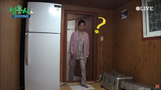 Kim Hee-seon feet photo 14