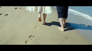Kim Hee-seon feet photo 11