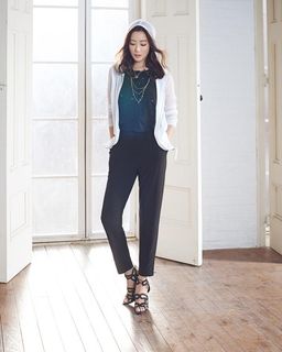 Kim Hee-seon feet photo 7