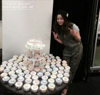 Kim Hee-seon feet photo 20
