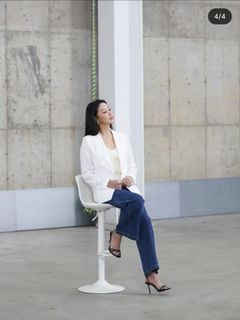 Kim Hee-seon feet photo 6