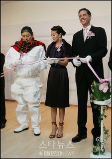Kim Hee-seon feet photo 18