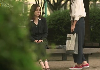 Kim Hyun-joo feet photo 3