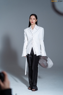 Kim Ji Yeon feet photo thumbnail