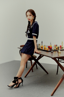 Kim Ji Yeon feet photo thumbnail