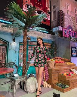 Kim Ji Yeon feet photo thumbnail